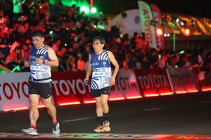 BIB: 4118, 44646
                            <button type="button" onclick="openModal(23175801)" class="btn btn-primary btn-sm float-right btn-popup" data-toggle="modal" data-target=".modal-high-quality">
                        <i class="fas fa-shopping-cart"></i> Add to Cart
                    </button>
                                            <button type="button" onclick="isThisMe(23175801, true)" class="btn btn-success btn-sm float-right btn-popup btn-isme hidden" data-toggle="tooltip" data-placement="bottom" title="นี่คือรูปของคุณใช่ไหม คลิกที่นี่เพื่อเอาเข้าอัลบั้ม">
                        <i class="fas fa-plus"></i> Add to album
                    </button>
                    <button type="button" onclick="isThisMe(23175801, false)" class="btn btn-warning btn-sm float-right btn-popup btn-isnotme hidden">
                        <i class="fas fa-ban"></i> Remove from album
                    </button>